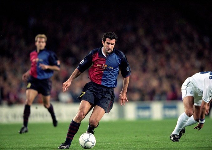 Hình ảnh Figo ngày còn khoác áo Barca
