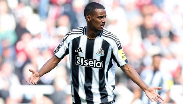 Newcastle đang treo giá Isak ở mức 150 triệu bảng