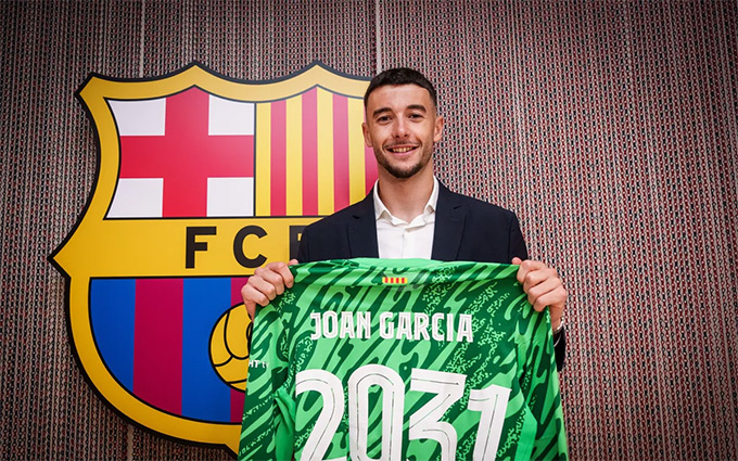 Joan Garcia sẽ tiếp quản áo số 1 của Marc-Andre ter Stegen?
