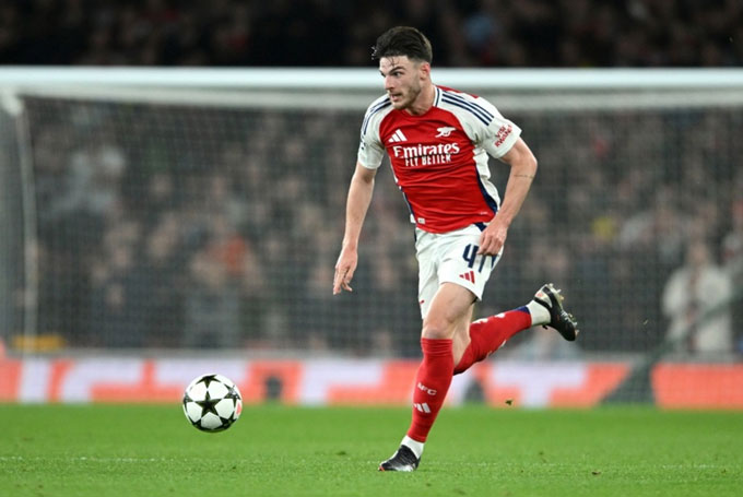 MU rõ ràng đang thiếu một tiền vệ kiểu như Declan Rice của Arsenal