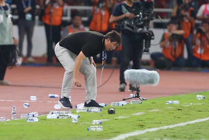U23 Việt Nam đã khiến U23 Indonesia vỡ trận với miếng đánh ném biên chủ lực 