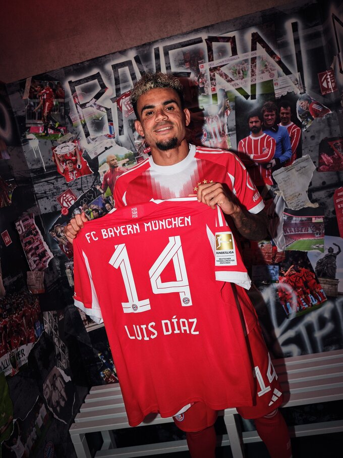 Luis Diaz sẽ mang áo số 14 tại Bayern Munich.
