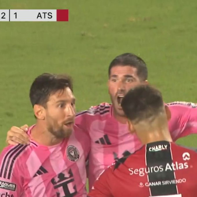 Messi hét vào mặt cầu thủ đối phương sau khi Inter Miami có bàn thắng ấn định ở phút 96