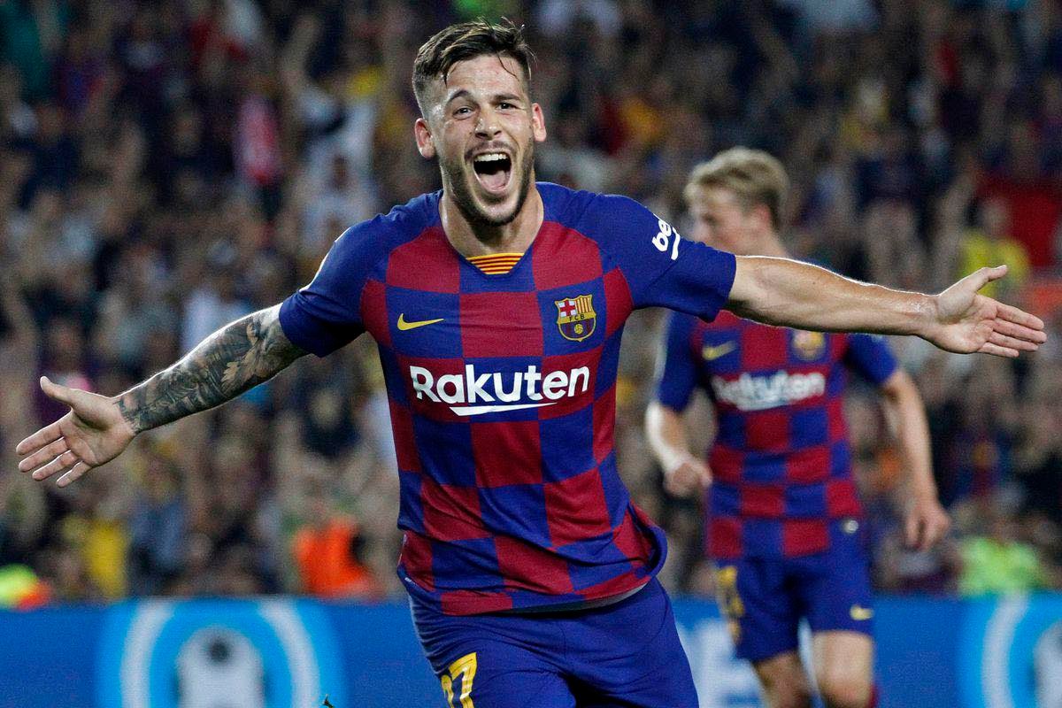 Carles Perez đang gặp rắc rối lớn vì thú cưng
