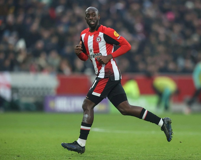 Wissa cũng đang gây áp lực với Brentford để được ra đi