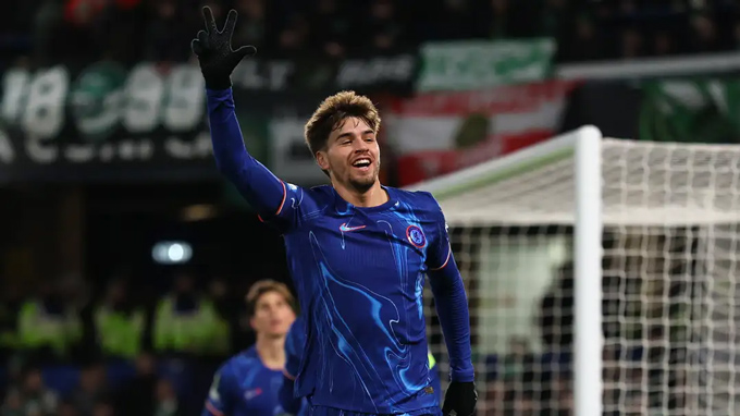 Marc Guiu chuyển đến Sunderland