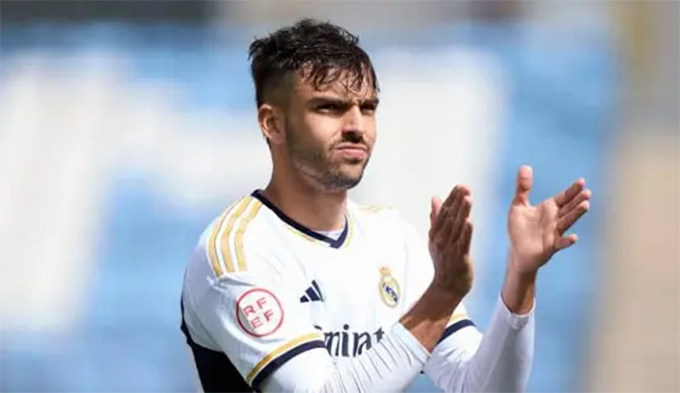 Raul Asencio trong màu áo Real