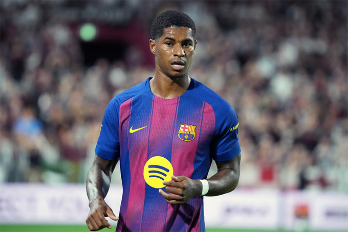 Rashford có bàn thắng đầu tiên cho Barca