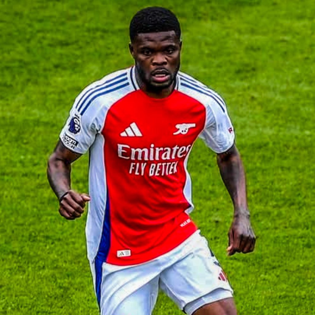 CĐV Arsenal hi vọng Partey có thể gia nhập Villarreal và không gặp rắc rối với luật pháp