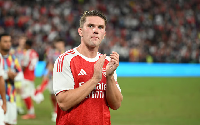Gyokeres sẽ lĩnh xướng hàng công Arsenal