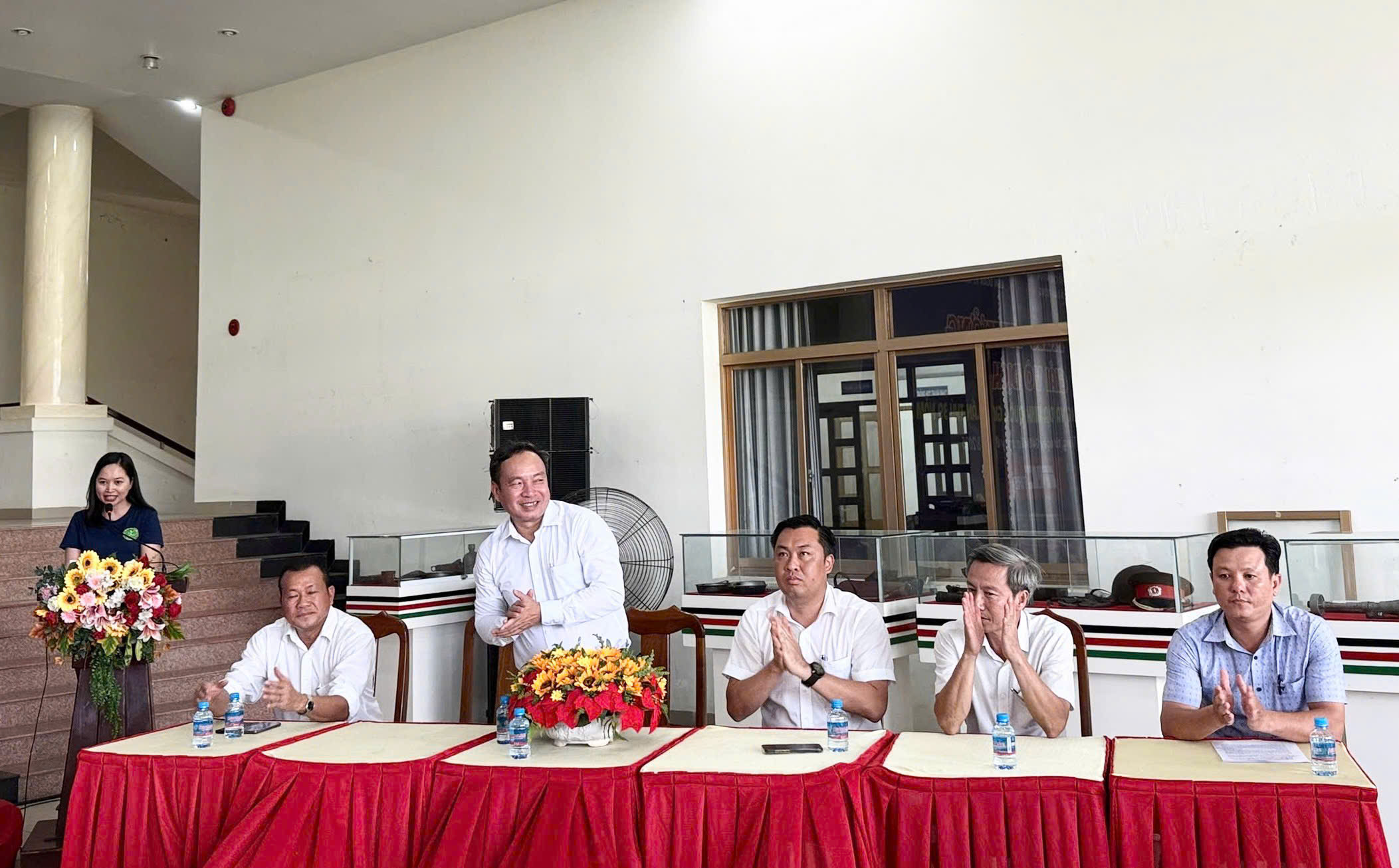 Đại biểu, Ban tổ chức dự Lễ trao thưởng