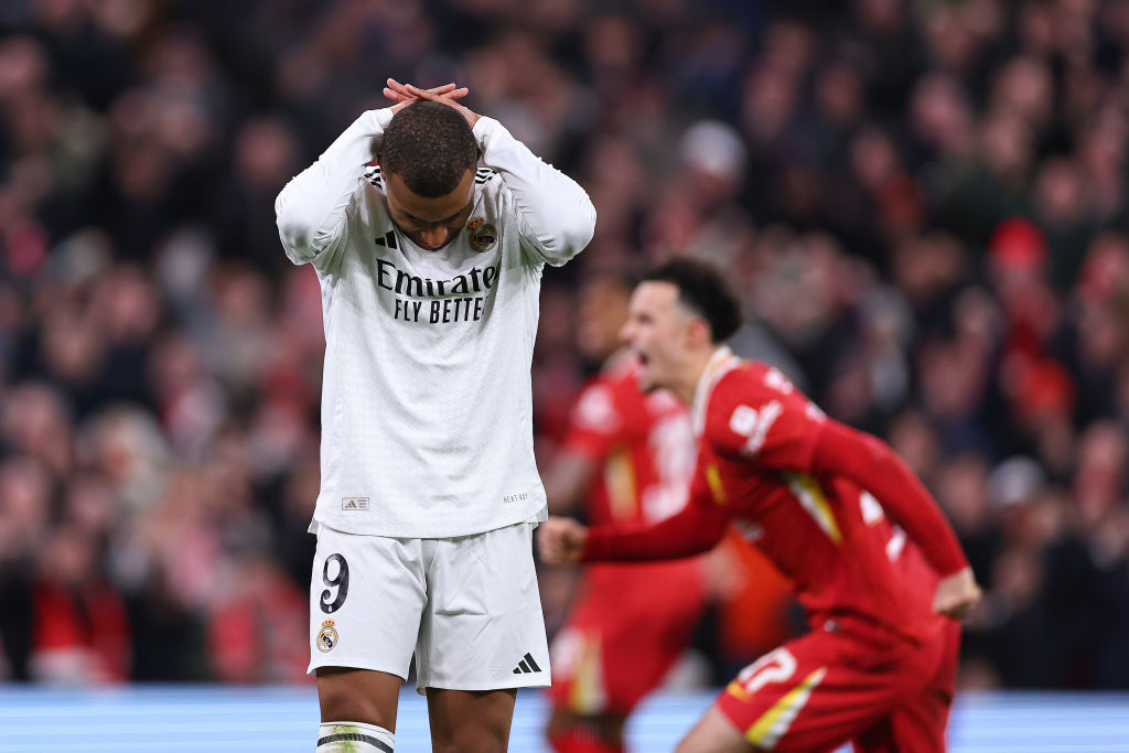 Những sai lầm liên tiếp của Mbappe tại Anfield và San Mames đã đặt ra nghi ngờ về độ tin cậy của anh trên chấm phạt đền