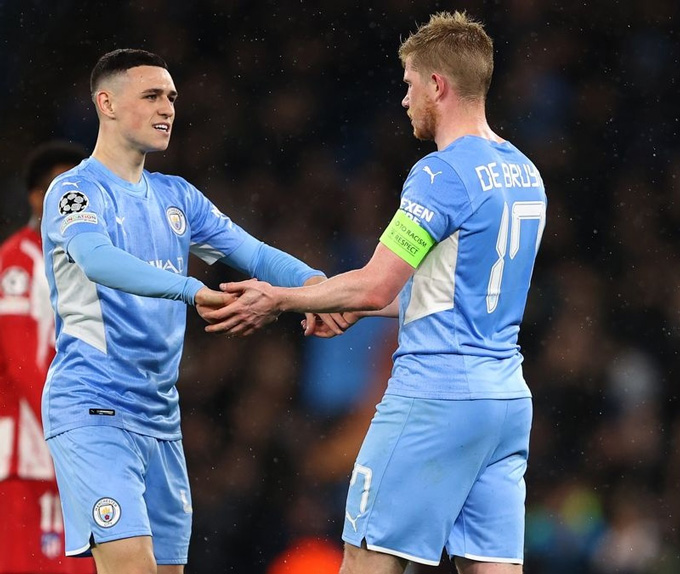 Foden đã không còn bị cái bóng của De Bruyne ngăn cản