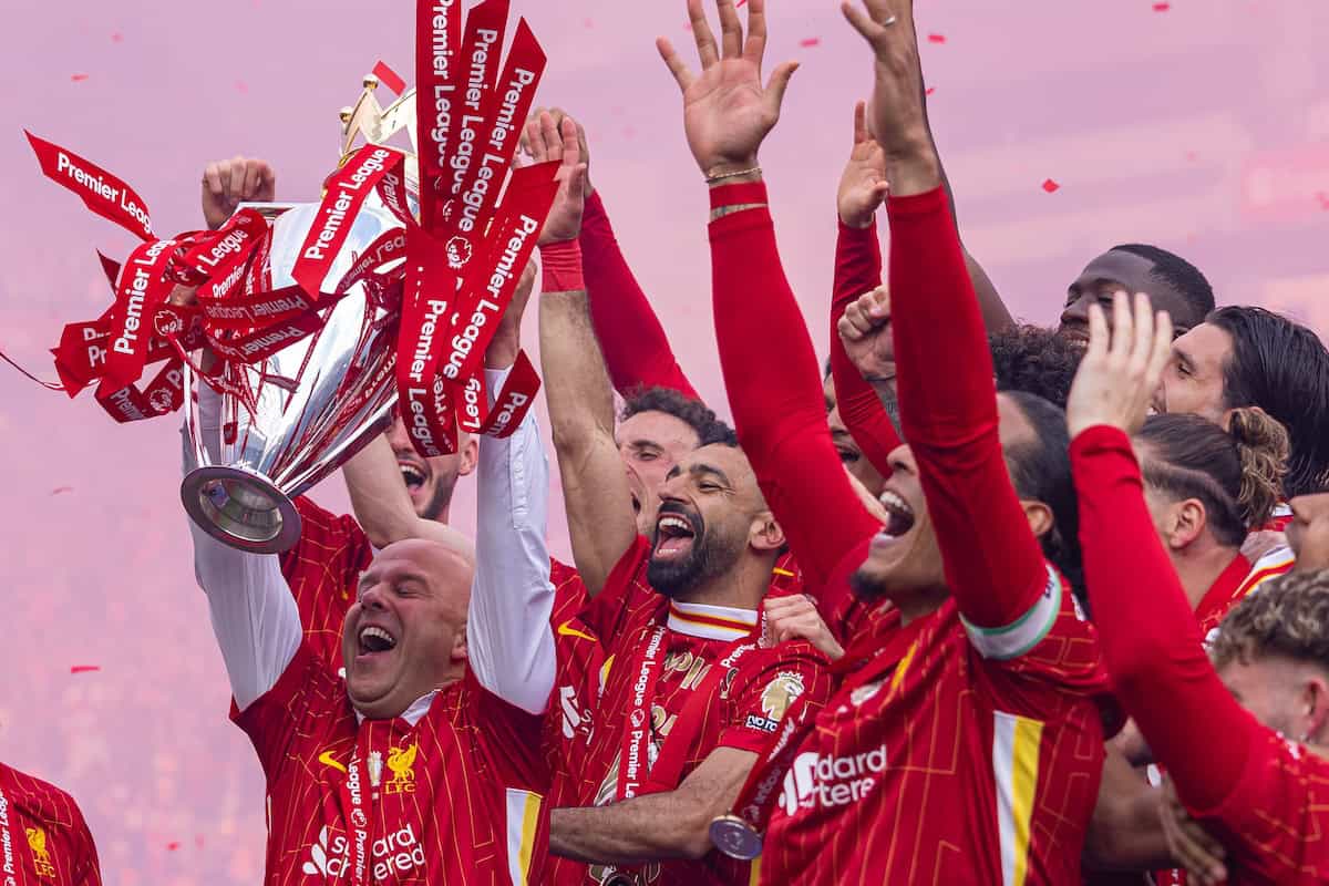 Slot không bắt chước Klopp để tồn tại mà là để giành lòng tin 
