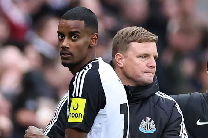 Isak tiếp tục từ chối đàm phán gia hạn hợp đồng với Newcastle