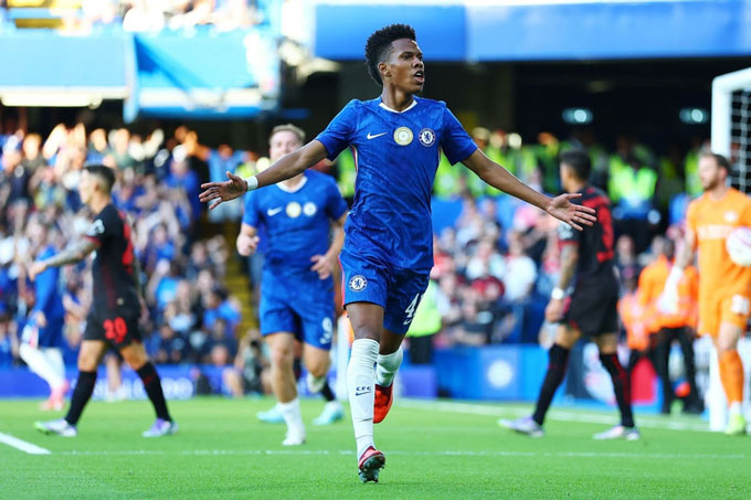 Estevao ghi bàn ngay trong trận ra mắt Chelsea