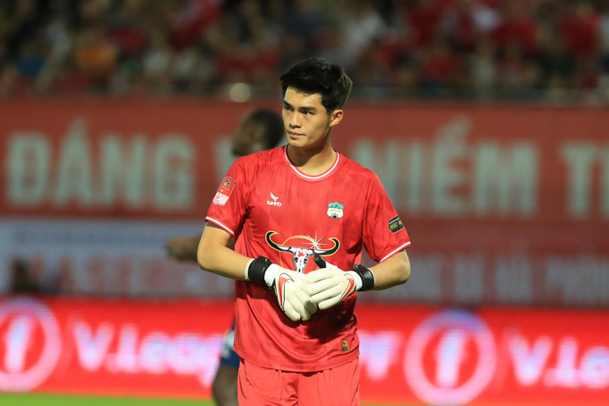 Thủ môn Trung Kiên là niềm hy vọng của HAGL. Ảnh: Phan Tùng
