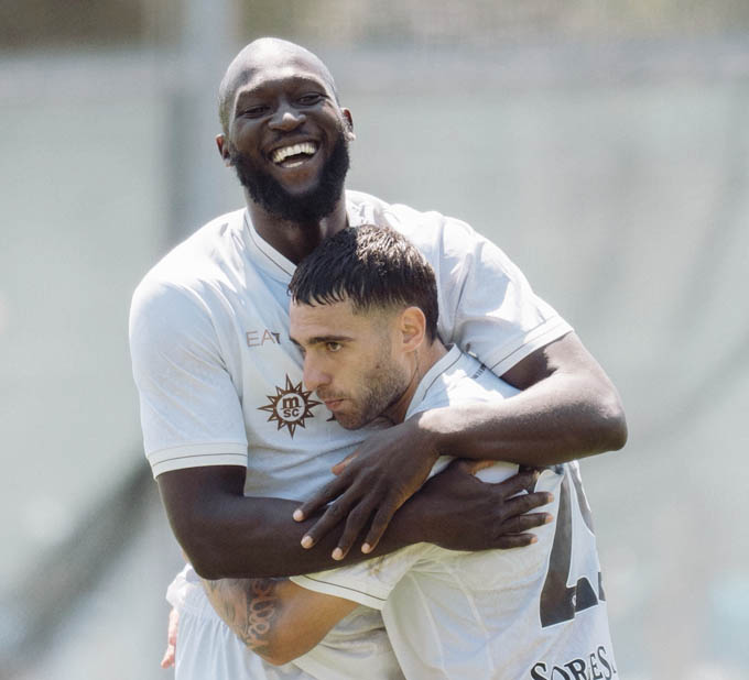 Lukaku ăn mừng sau khi ghi bàn cho Napoli