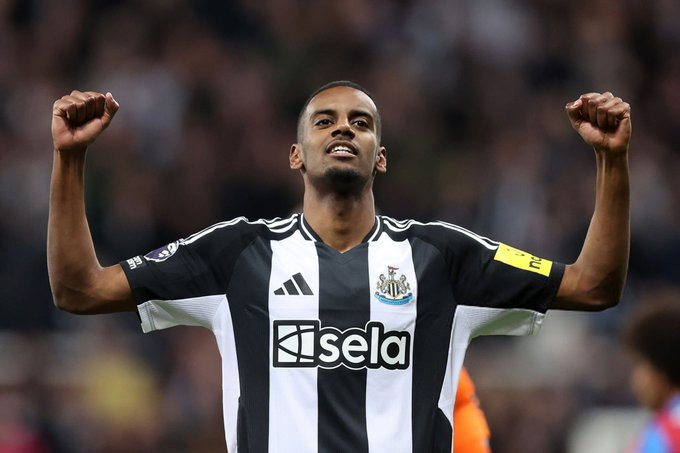 Isak đã trả ngôi nhà đang thuê tại Newcastle