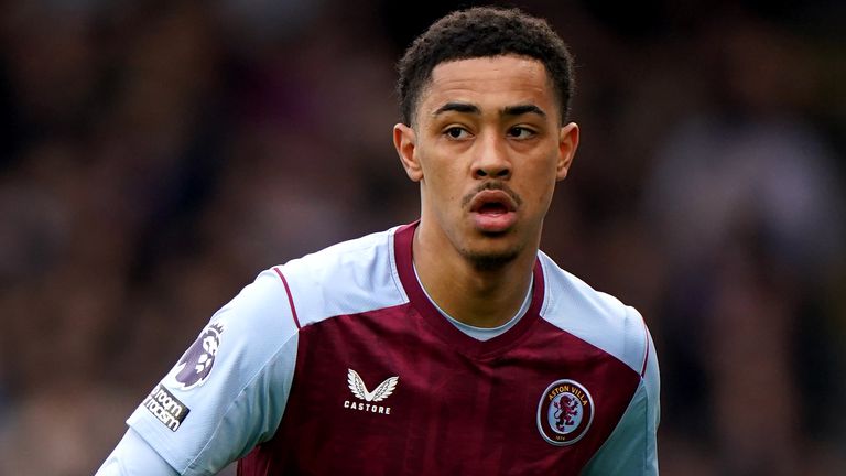 Villa đang đàm phán việc bán Jacob Ramsey cho Newcastle với giá 40 triệu bảng