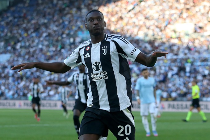 Kolo Muani sẽ ở lại Juventus sau mùa giải cho mượn thành công