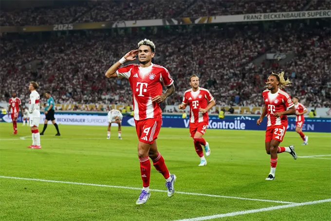 Diaz đã có bàn thắng chính thức đầu tiên cho Bayern
