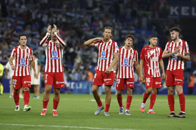 Atletico thua trận ra quân ở La Liga