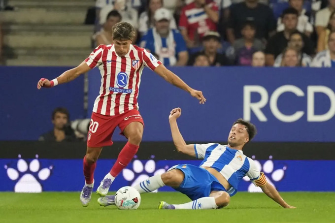 Giuliano đang quá quan trọng với Atletico