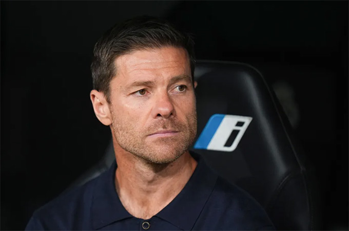 HLV Alonso bắt đầu triều đại mới của mình tại Real Madrid