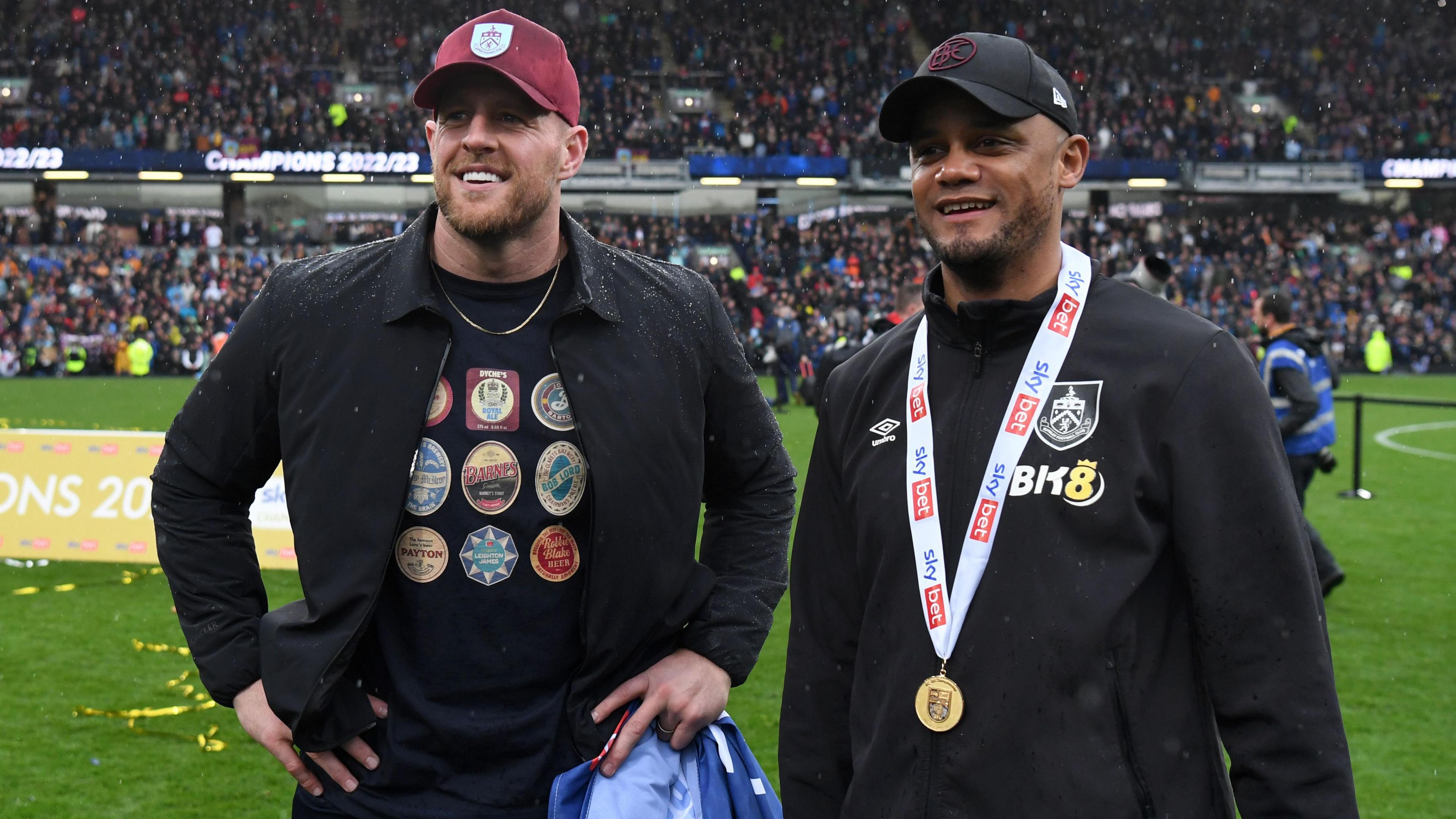 Trước Espanyol, JJ Watt cũng có chân trong nhóm sở hữu CLB Burnley.