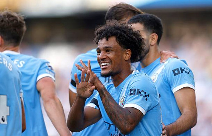 Bobb đã chơi tuyệt hay trước Wolves