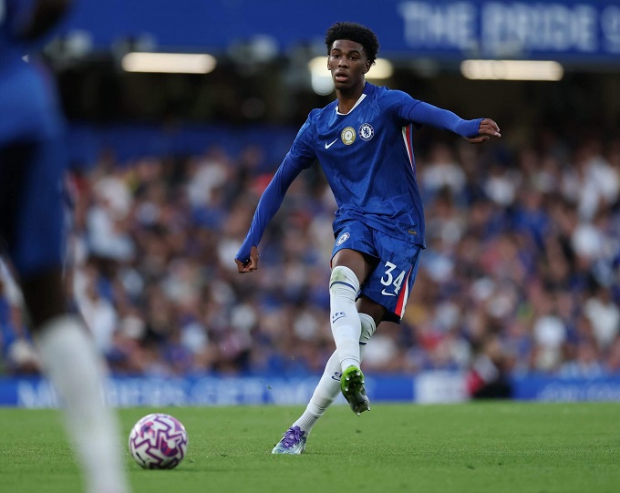 Josh Acheampong là một tài năng sáng giá nhưng thiếu kinh nghiệm