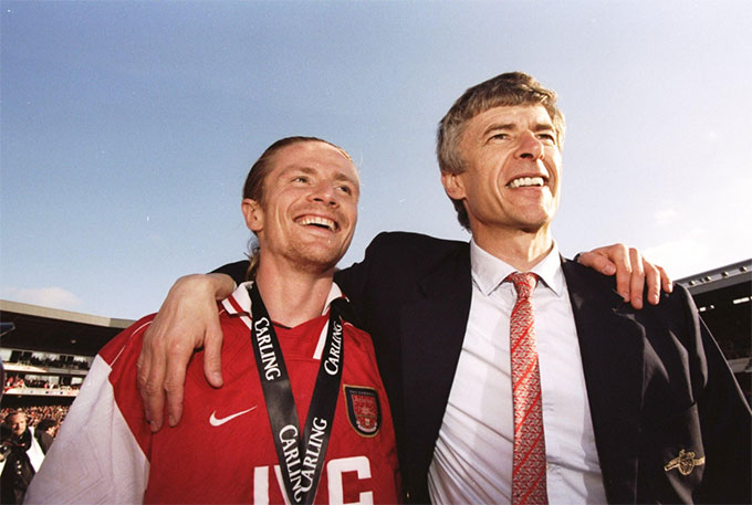 Wenger từng đưa Petit về Monaco trước đó