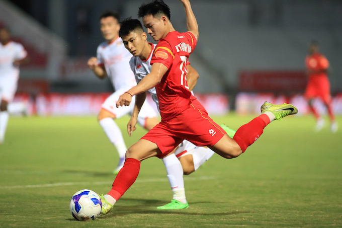 Thanh Nhàn (PVF CAND) trong một pha nỗ lực tấn công - Ảnh: Phan Tùng 