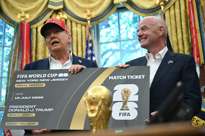 Ông Trump công bố sự kiện ở Phòng Bầu Dục