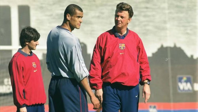 Rivaldo căm ghét Van Gaal và ngược lại