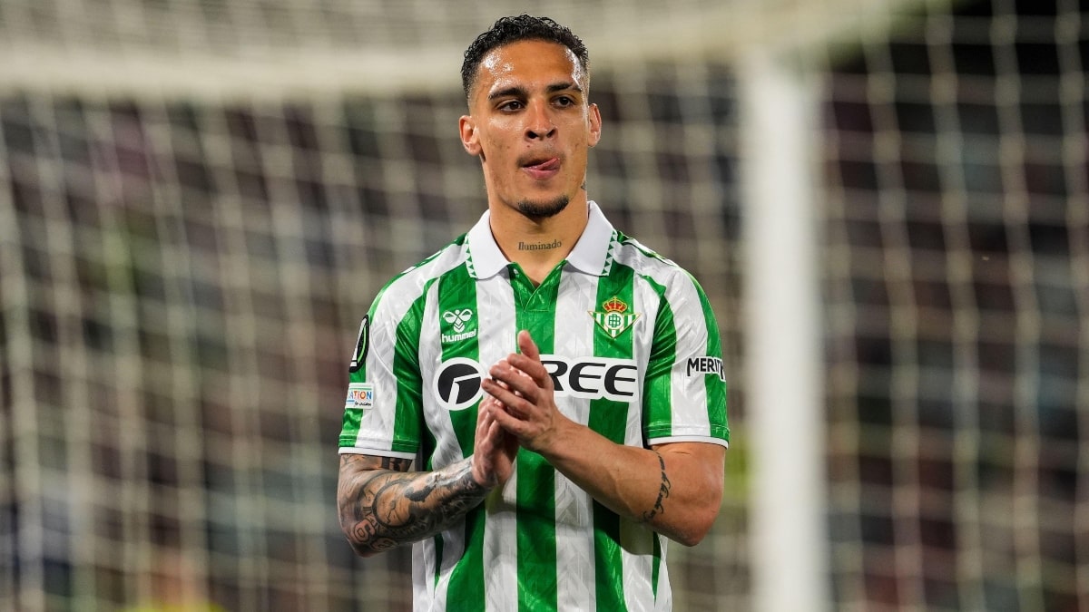Antony sẽ sớm được tái ngộ với Betis