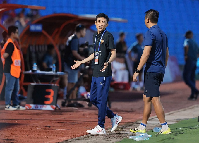 HLV Choi Won Kwon đang có khởi đầu tệ hại cùng Thanh Hóa. Ảnh: Minh Tuấn 
