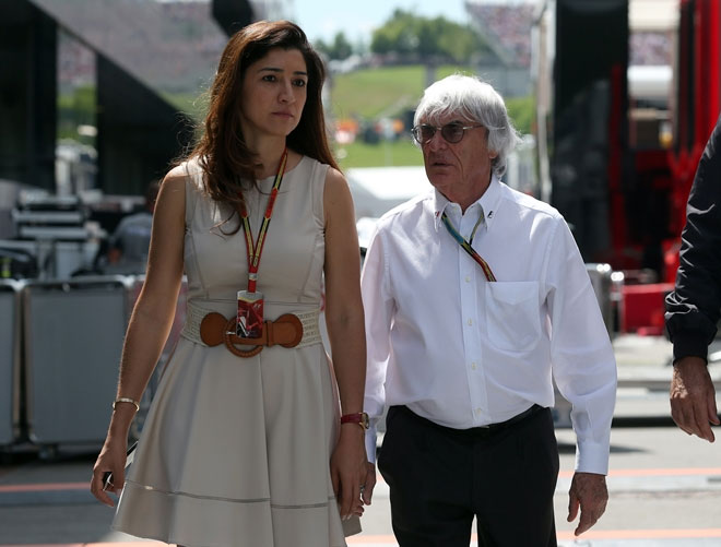 Bernie Ecclestone rất đam mê phụ nữ