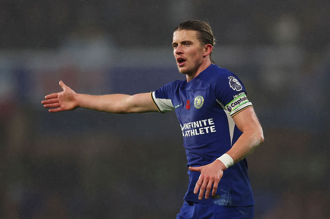 Gallagher từng khoác áo Chelsea