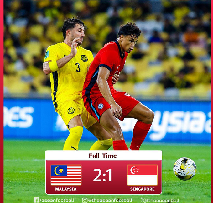 Malaysia thắng chật vật Singapore 