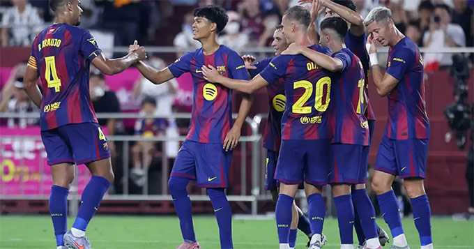 Barca tiến bộ vượt bậc trong chưa đầy một năm qua và hứa hẹn chưa dừng lại