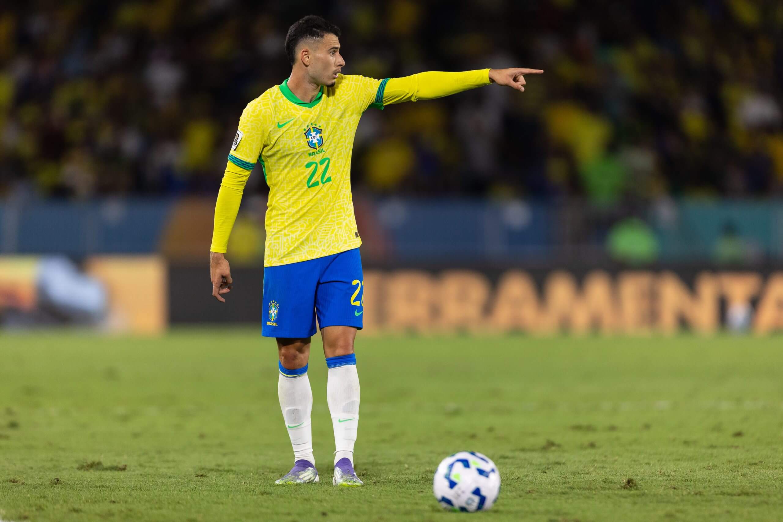 Gabriel Martinelli đã đá chính ở cánh trái trong chiến thắng 3-0 của Brazil trước Chile 