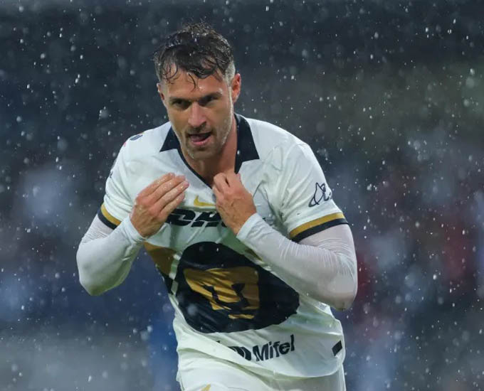 Ramsey đang chơi tốt ở Pumas UNAM 