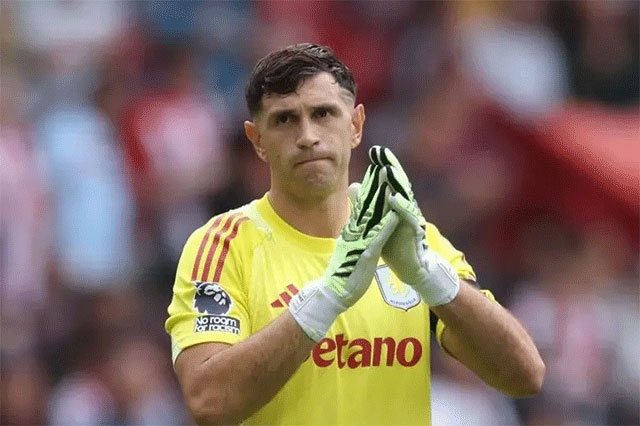 Emiliano Martinez từng vô địch World Cup 2022 cùng ĐT Argentina