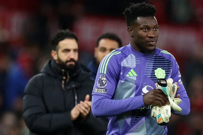 HLV Ruben Amorim đã thành công trong việc đẩy Andre Onana khỏi MU