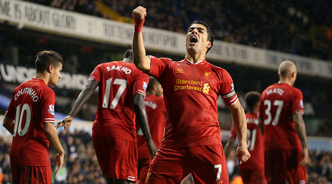 Suarez sau đó trở lại và thi đấu bùng nổ