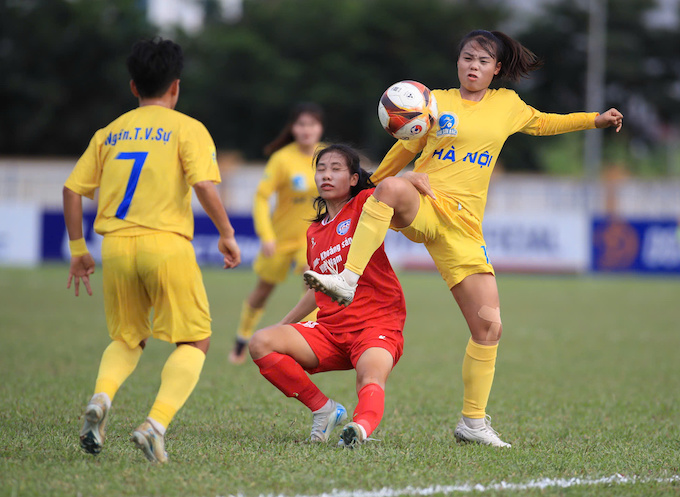 Với chiến thắng 1-0, Hà Nội vươn lên thứ nhì tổng sắp. ảnh: Phan Tùng 
