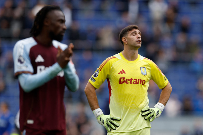 Aston Villa vẫn chưa ghi nổi bàn nào ở Ngoại hạng Anh mùa này