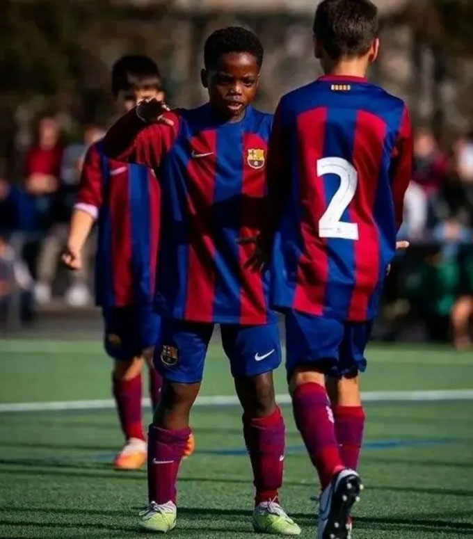Destiny thi đấu nổi bật trong các cấp độ trẻ của Barca